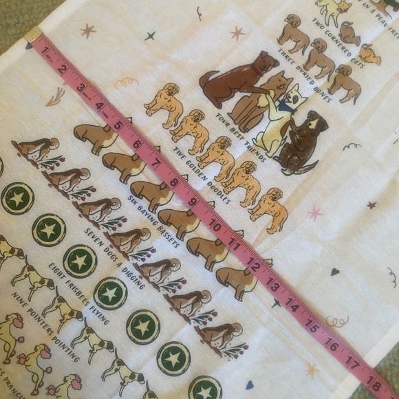 Sur la Table I 12 Dogs of Christmas I 12 Days of Dogs I Kitchen Towel - Picture 4 of 16